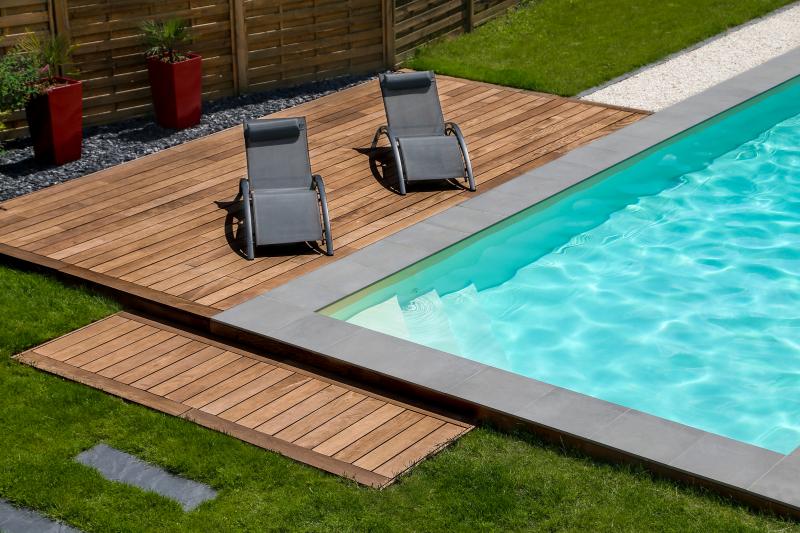 Créer une terrasse sur mesure, les étapes essentielles à connaître