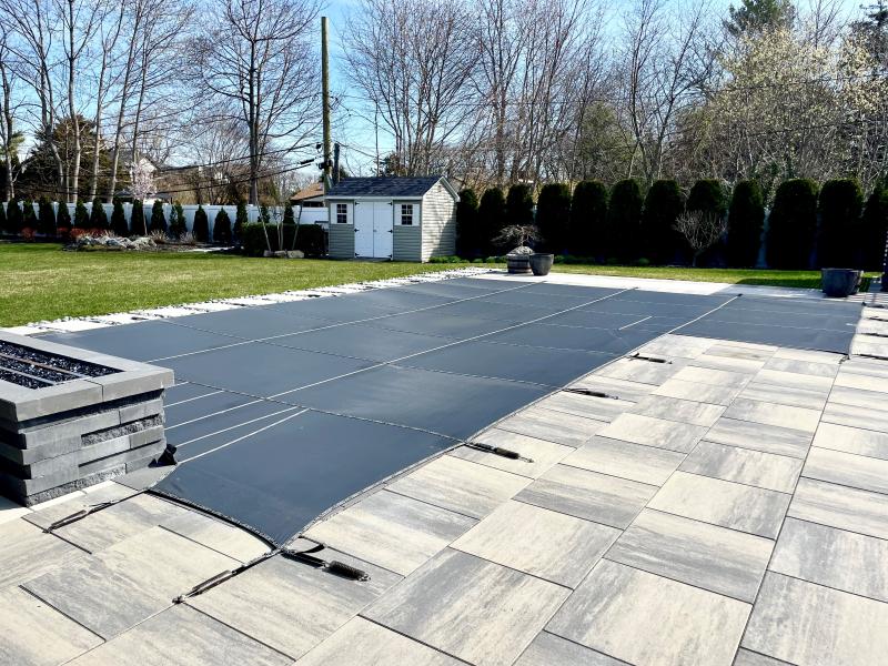 Aménager les abords de votre piscine, conseils pratiques et esthétiques